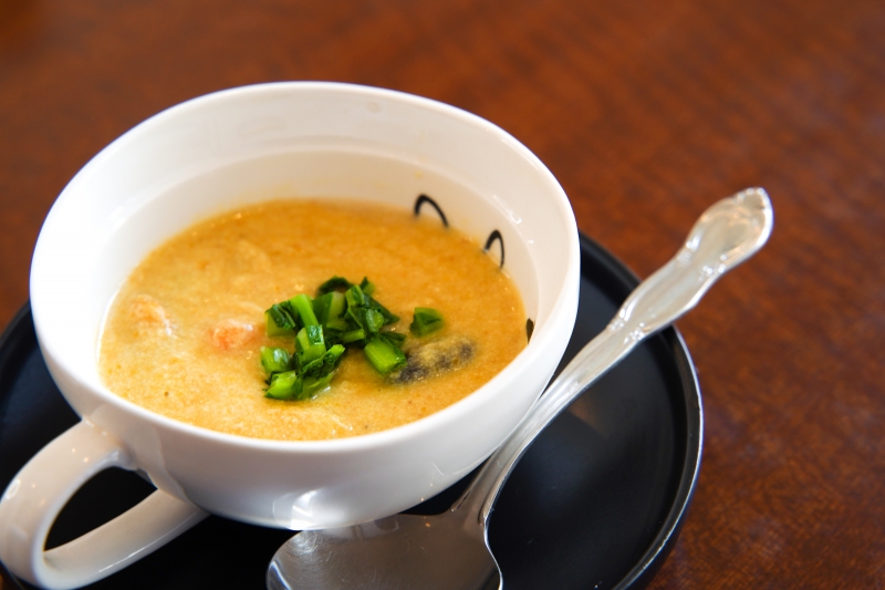 手作りの豆乳野菜スープ