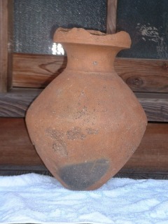 弥生土器(壷形)の写真